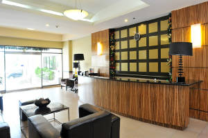 lobby_n.jpg